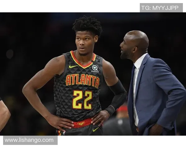 老鹰中锋雷迪什因膝伤缺席季前赛,关键时刻谁将接班? 老鹰中锋雷迪什因膝伤缺席季前赛,关键时刻谁将接班?