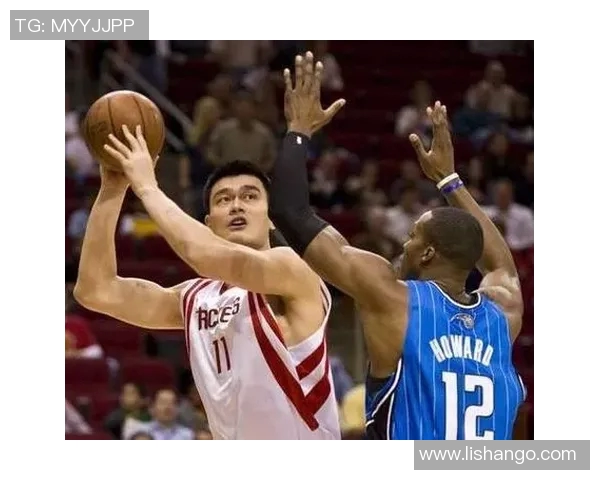 邓肯深度解析姚明在NBA的影响力与篮球风格的独特之处 邓肯深度解析姚明在NBA的影响力与篮球风格的独特之处